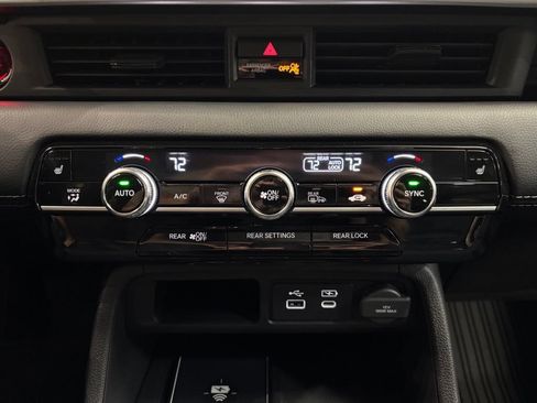 Certified 2025 Honda Pilot EX-L image 20