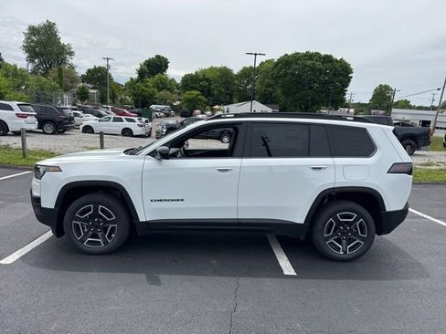 New 2026 Jeep Cherokee Limited AWD/4WD image 4