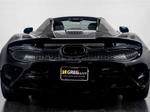 Used 2024 McLaren 750S Spider image 14