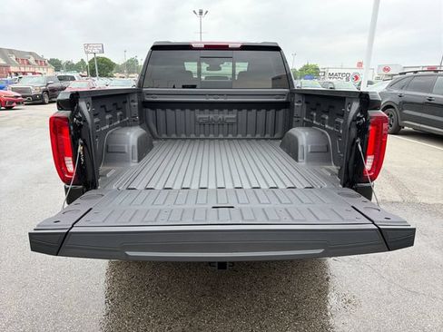 New 2026 GMC Sierra 1500 SLT w/ SLT Premium Plus Package AWD/4WD image 25