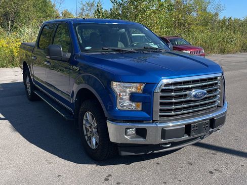 Used 2017 Ford F150 XLT w/ Equipment Group 302A Luxury image 5