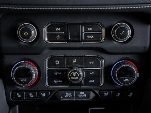 Used 2023 Chevrolet Tahoe Premier image 22