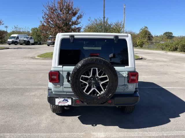 New 2027 Jeep Wrangler Unlimited Sahara w/ Whitecap Package AWD/4WD image 7
