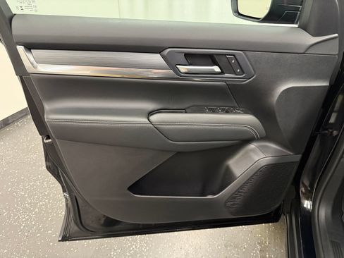 Used 2026 GMC Terrain Elevation FWD image 9