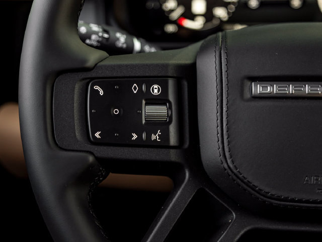New 2026 Land Rover Defender 110 X AWD/4WD image 21
