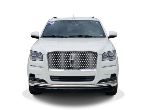 Used 2022 Lincoln Navigator Reserve AWD/4WD image 2