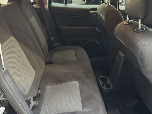 Used 2016 Jeep Patriot Sport w/ Power Value Group image 16