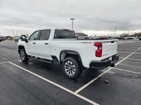 New 2026 Chevrolet Silverado 2500 Custom image 3