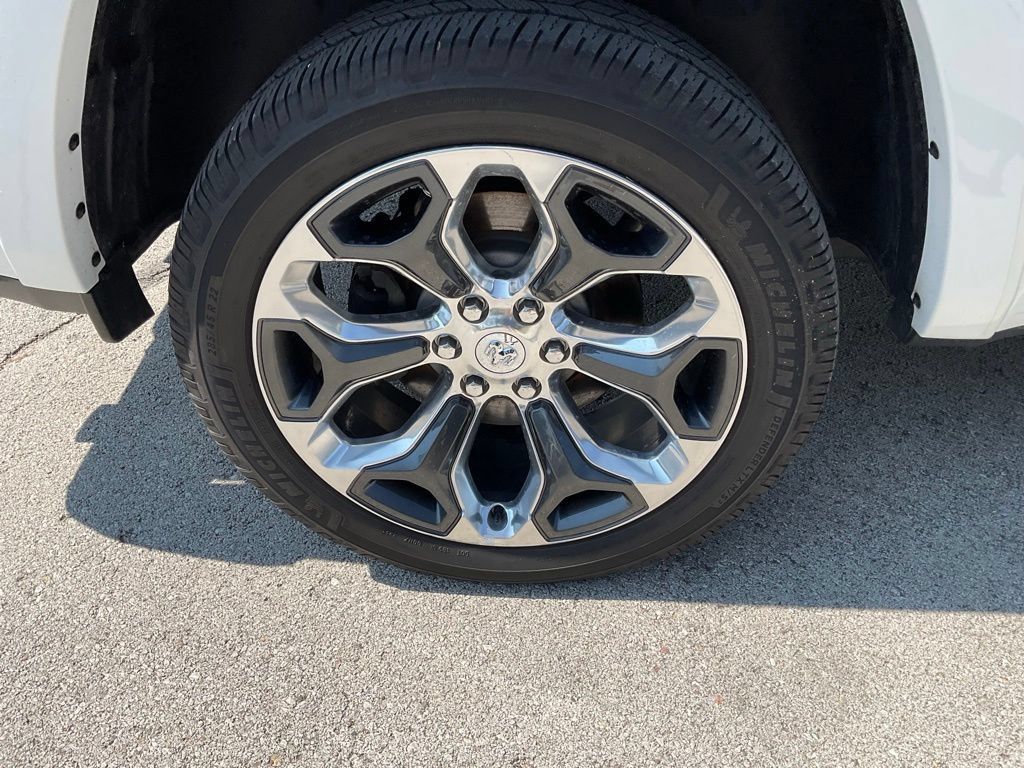 Used 2020 RAM 1500 Limited AWD/4WD image 7
