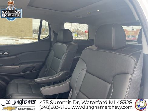 Certified 2023 GMC Acadia SLT w/ Elevation Edition image 13