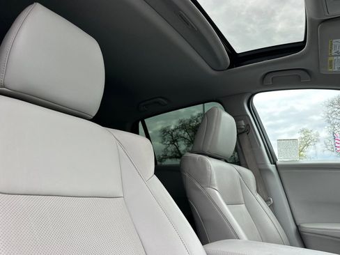 Used 2018 Acura RDX AWD w/ Advance Package image 18