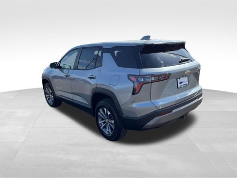 New 2026 Chevrolet Equinox LT AWD/4WD image 3