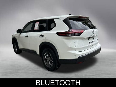 Used 2024 Nissan Rogue S AWD/4WD image 5