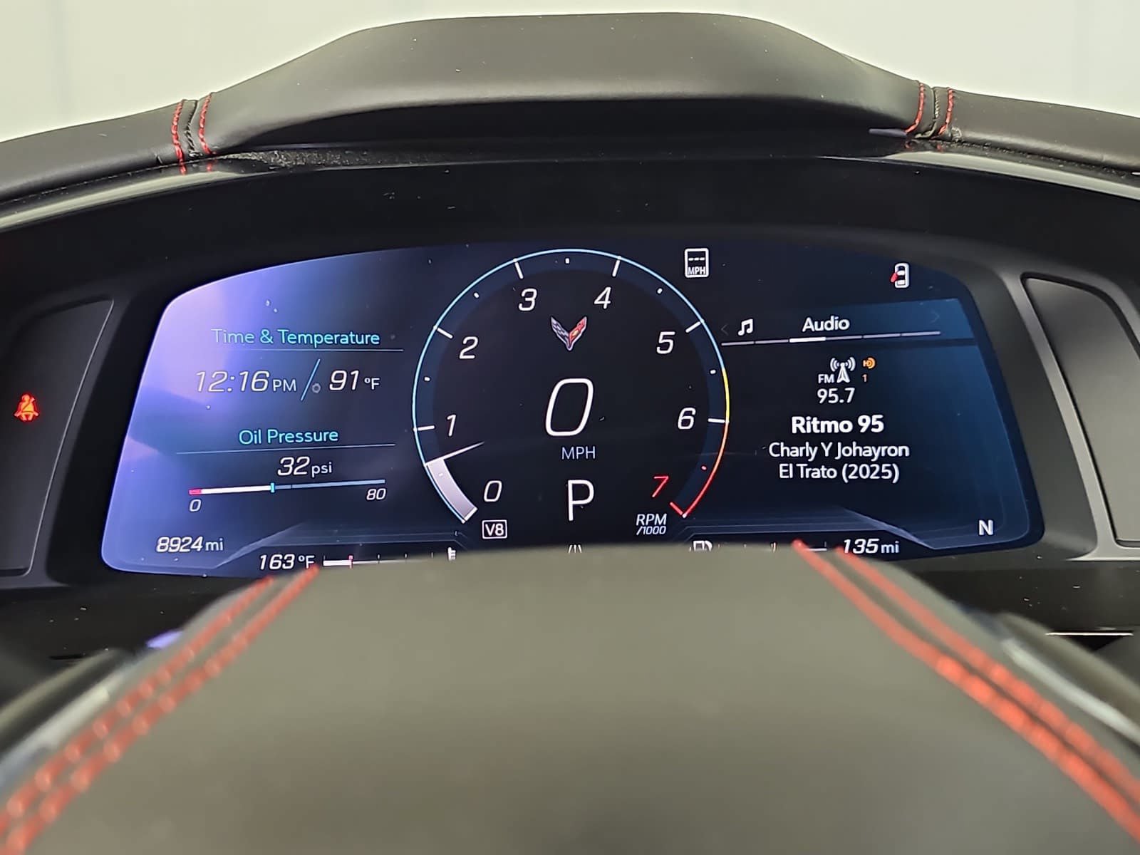 Used 2021 Chevrolet Corvette Stingray Premium Cpe w/ Z51 Performance Package RWD image 16