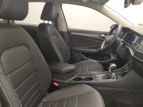 Used 2024 Volkswagen Jetta SE image 21