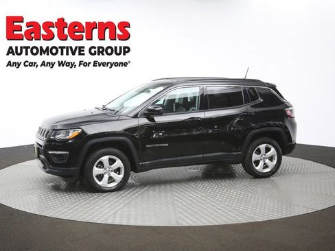 Used 2019 Jeep Compass Latitude w/ Cold Weather Group image 58