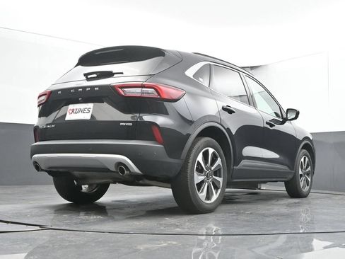 Used 2024 Ford Escape Platinum AWD/4WD image 46