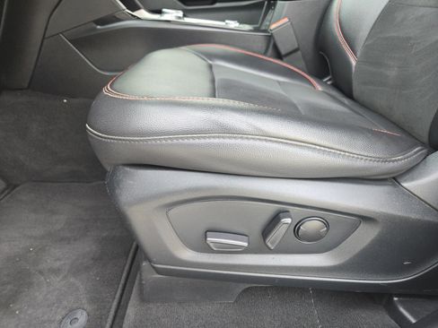 Used 2022 Ford Explorer ST-Line image 24