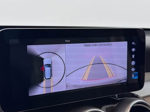 Certified 2021 Mercedes-Benz GLC 300 4MATIC image 15