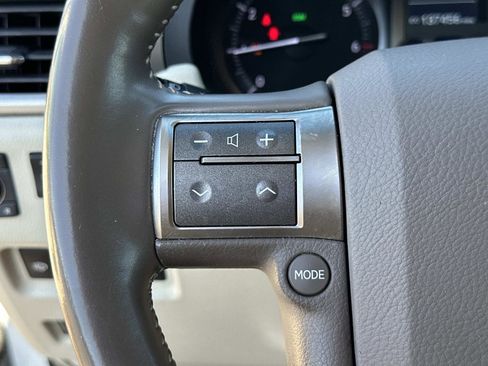 Used 2019 Lexus GX 460 image 30