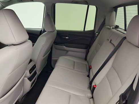 Used 2024 Honda Ridgeline RTL image 19