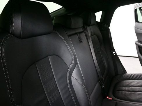 Used 2022 BMW X6 M50i w/ Executive Package image 22