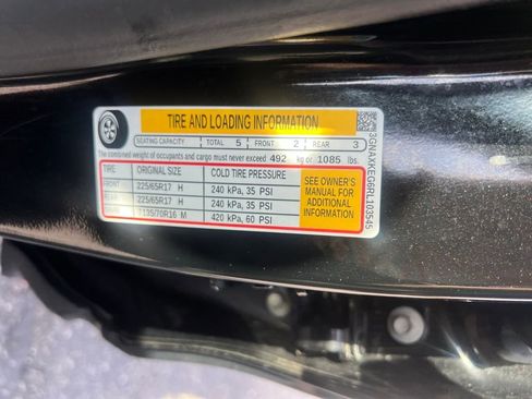 Used 2024 Chevrolet Equinox LT image 31