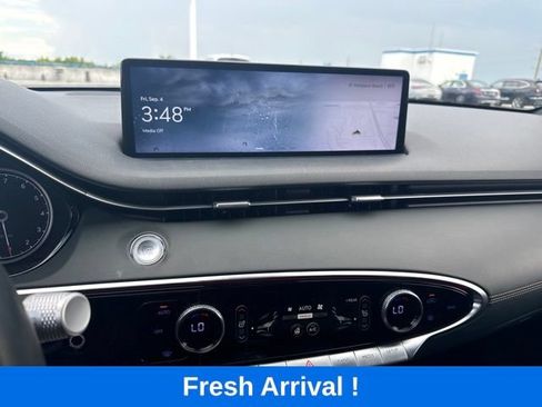 Used 2023 Genesis GV70 2.5T w/ Advanced Package AWD/4WD image 7
