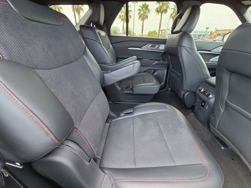 Used 2025 Ford Explorer ST w/ Sun And Sound Package AWD/4WD image 17