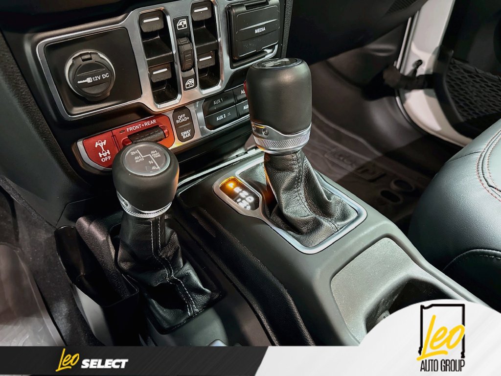 Used 2024 Jeep Wrangler Unlimited Rubicon AWD/4WD image 20