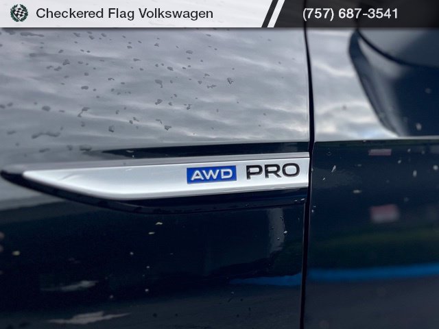 Used 2022 Volkswagen ID.4 Pro AWD/4WD image 2