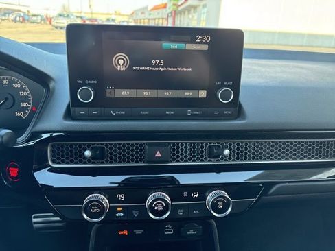 Used 2024 Honda Civic Sport image 12