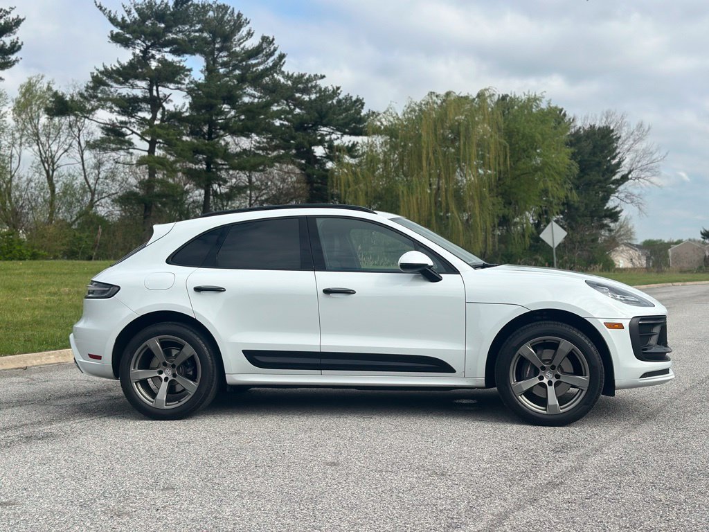 Used 2023 Porsche Macan AWD/4WD image 8