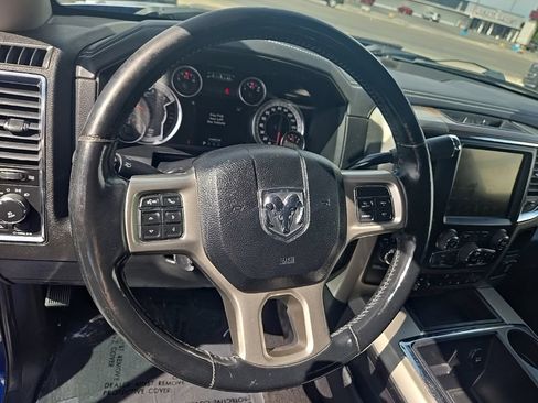 Used 2014 RAM 2500 Laramie w/ Convenience Group AWD/4WD image 13