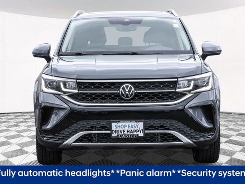 Certified 2023 Volkswagen Taos SEL AWD/4WD image 11