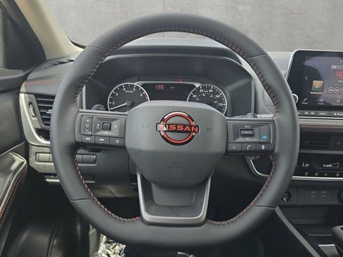 New 2026 Nissan Rogue SV AWD/4WD image 21