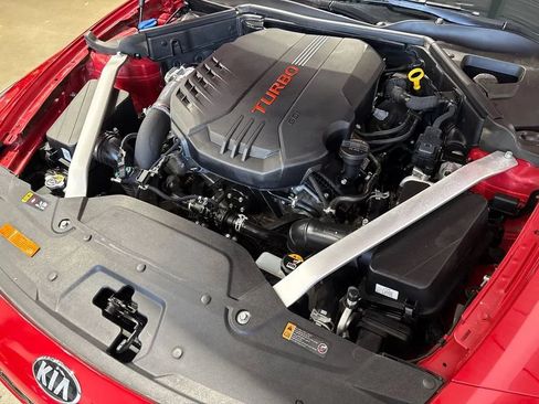 Used 2019 Kia Stinger GT1 AWD/4WD image 86