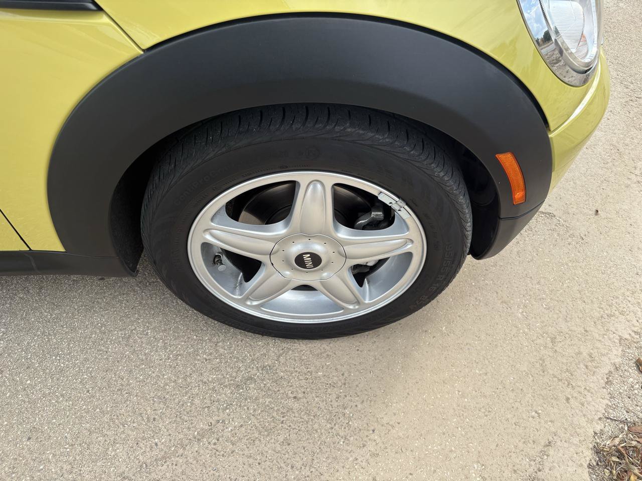Used 2009 MINI Cooper Convertible FWD image 19