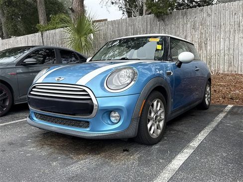 Used 2015 MINI Cooper 2-Door Hardtop image 5