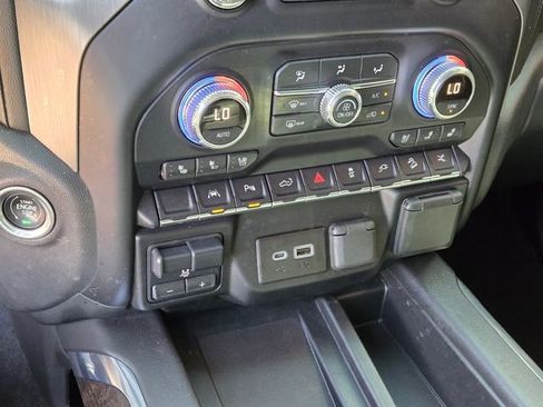 Certified 2022 GMC Sierra 1500 Denali w/ Denali Premium Package image 23