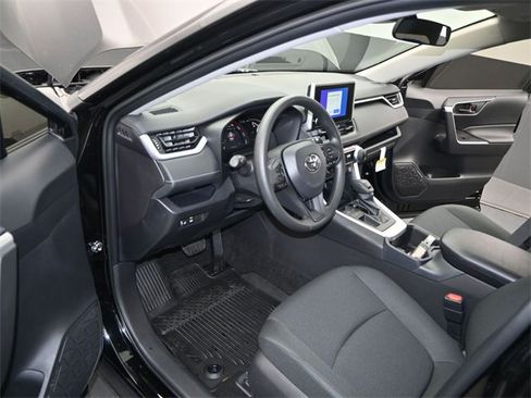 New 2025 Toyota RAV4 LE image 4