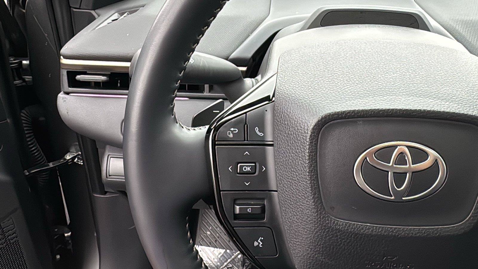 Certified 2026 Toyota bZ FWD image 18