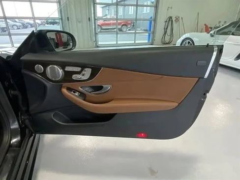 Used 2019 Mercedes-Benz C 300 4MATIC Cabriolet image 12