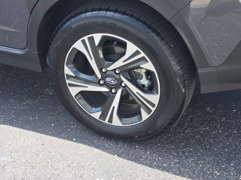 Certified 2025 Subaru Crosstrek 2.5i Premium AWD/4WD image 14
