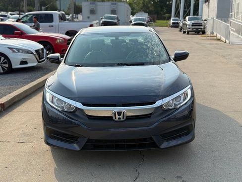 Used 2017 Honda Civic LX image 3