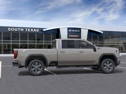 New 2026 GMC Sierra 2500 SLE image 5