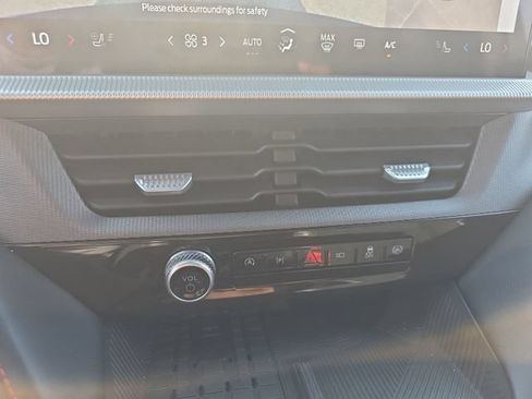 Used 2025 Ford Explorer ST w/ Sun And Sound Package AWD/4WD image 26