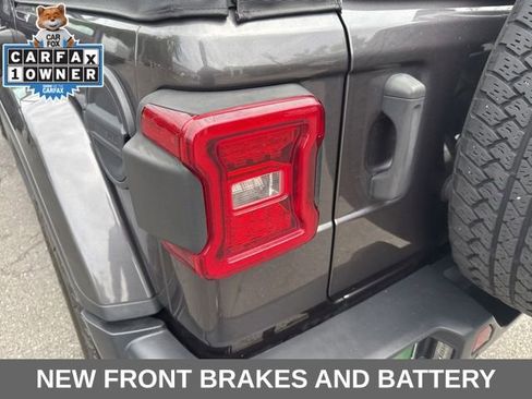 Used 2021 Jeep Wrangler Unlimited Sahara image 39