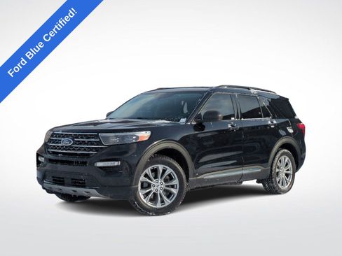 Certified 2021 Ford Explorer XLT w/ Equipment Group 202A image 1