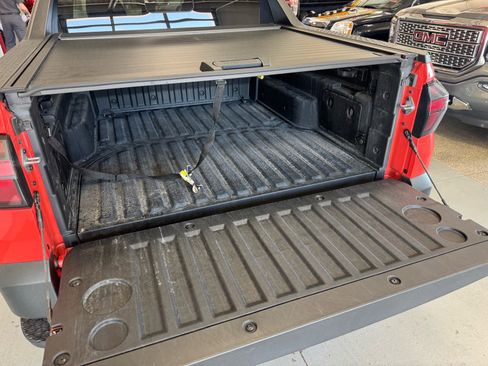 Used 2025 Hyundai Santa Cruz XRT image 8